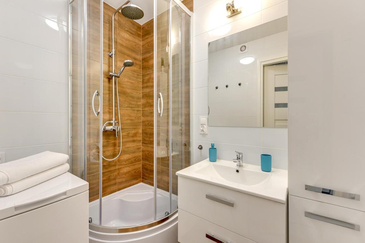 Pokoje Gdansk Zabianka - Subislawa 23L Apartment Luaran gambar